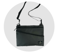 マジェスティックミル（majestic365mil）ショルダーバッグ