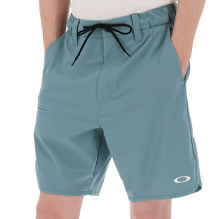 メンズショートパンツ　シンプル