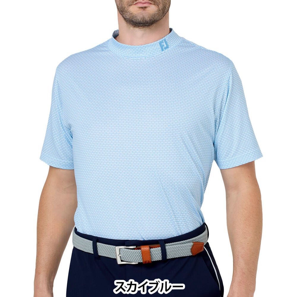 フットジョイ FootJoy　メンズ ノーティカルフラッグ ストレッチライル 半袖 モックネック シャツ FJ-S26-S06　2026年モデル スカイブルー 正面着用