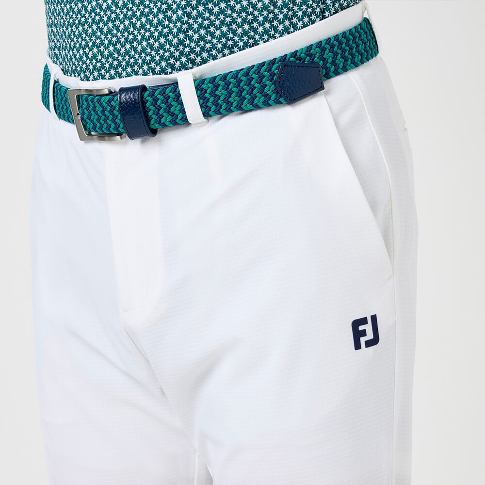フットジョイ FootJoy　メンズ ハイブリッド 4way ストレッチ クーリング テパードパンツ FJ-S26-P05　2026年モデル 前腰・FJロゴ部 ディテール