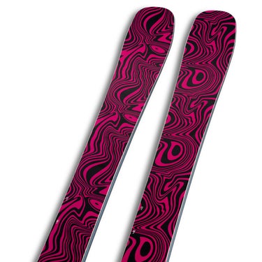 アイスランティック ICELANTIC　Tempest 94 Prototype テンペスト 94 プロトタイプ　スキー板 単品 2026-2027 トップシート グラフィック後端部アップ