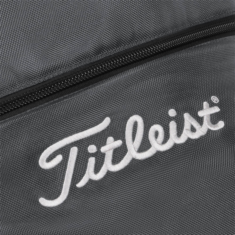タイトリスト Titleist　TCG プレーヤーズ メンズ LWトラベラー TA25CGLWTVA 21 グラファイト×ホワイト　2026年モデル ファスナー・ロゴディテール