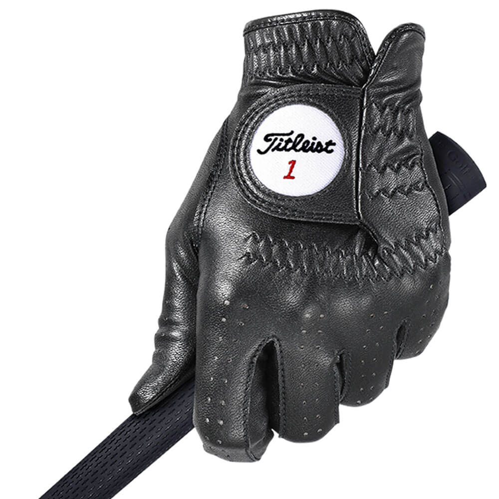 タイトリスト Titleist　Perma Tech パーマテック メンズ ゴルフグローブ TG61 BK ブラック　2026年モデル グリップ装着イメージ