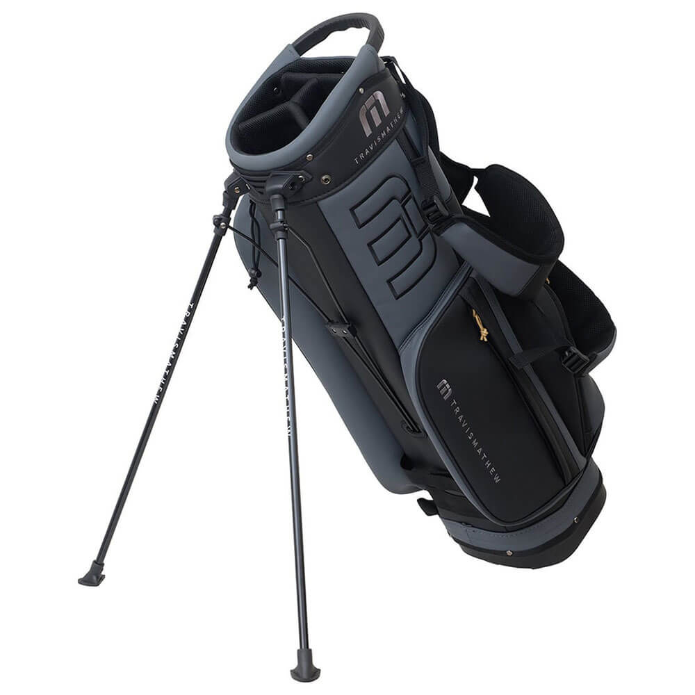 トラヴィスマシュー Travis Mathew　VC スタンド キャディバッグ 7AP900 0BLK ブラック　2026年モデル スタンドキャディバッグ 全体 正面・側面
