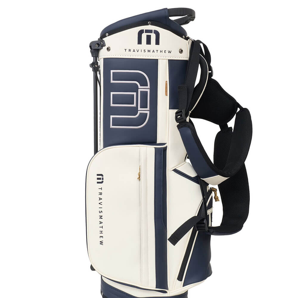 トラヴィスマシュー Travis Mathew　VC スタンド キャディバッグ 7AP900 1WHT ホワイト　2026年モデル スタンドキャディバッグ 全体 側面