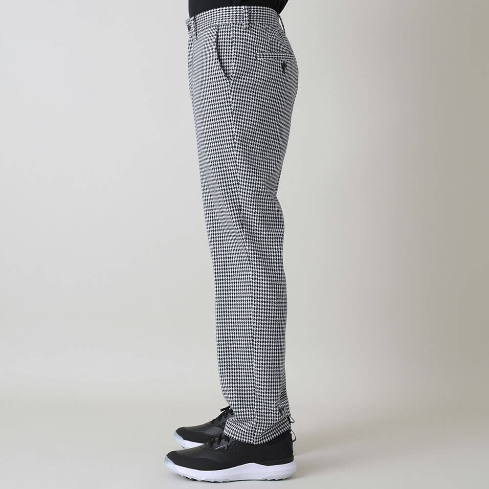 トラヴィスマシュー Travis Mathew　メンズ ハウンドトゥース ダブルジャカード ワイドテーパードパンツ 7AP035　2026年モデル 背面着用