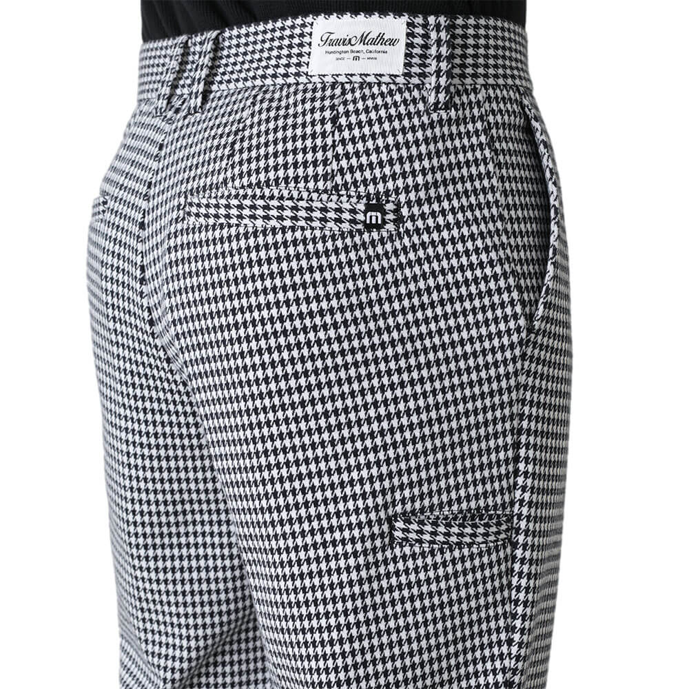 トラヴィスマシュー Travis Mathew　メンズ ハウンドトゥース ダブルジャカード ワイドテーパードパンツ 7AP035　2026年モデル 別カラー 背面着用