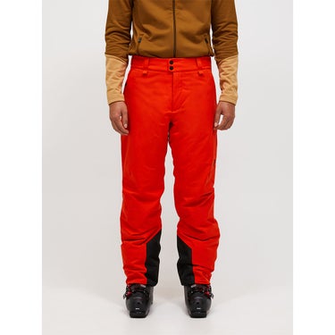 ピークパフォーマンス PEAK PERFORMANCE　スキー スノーボードウェア メンズ マルーンインシュレーテッドパンツ M Maroon Insulated Pants G80503-050 2025-2026 着用時の側面または斜め方向を確認できる画像
