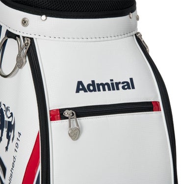 アドミラル Admiral　スタンダード カート キャディバッグ ADMG6BC5 00 ホワイト キャディバッグのポケット、ロゴ、金具、素材表面などのディテールを確認できる画像（6）
