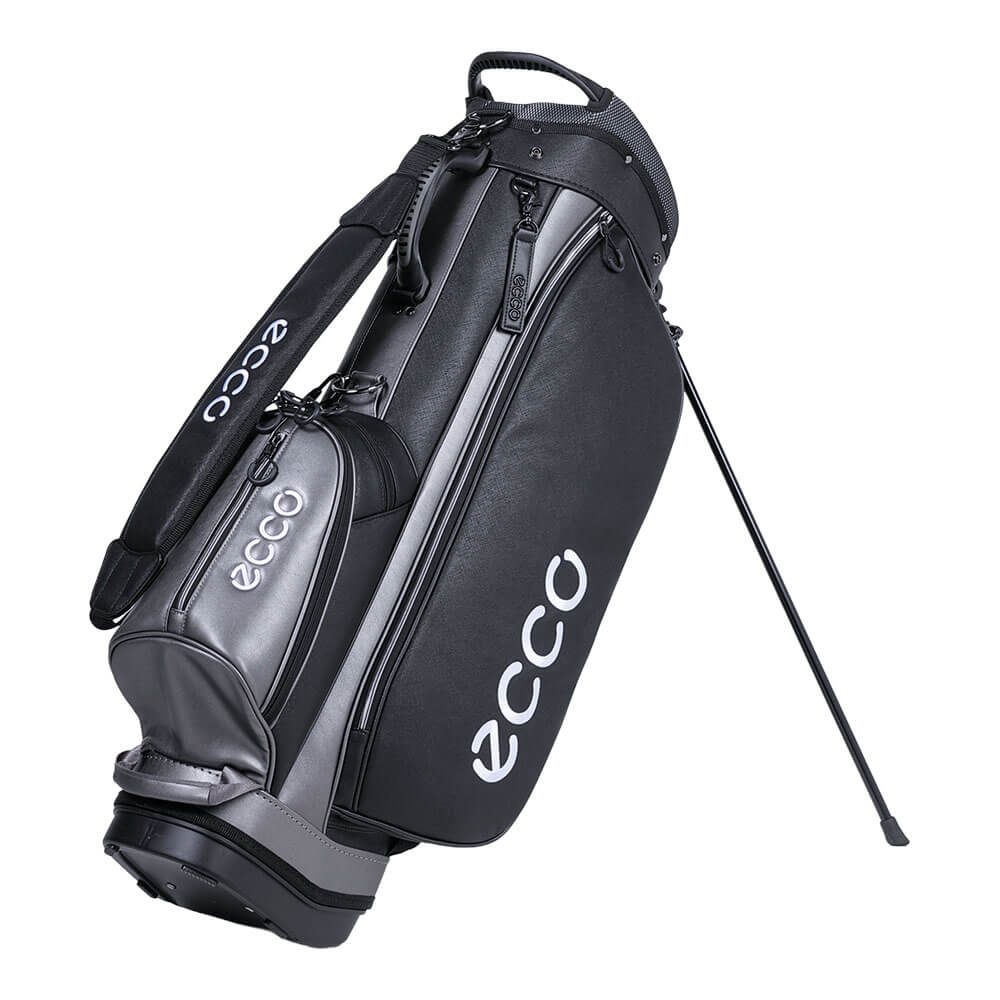 ecco エコー　メンズ スタンドキャディバッグ ECC004S BK ブラック　2026年モデル 商品全体を斜め前から確認できる画像