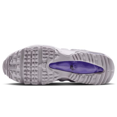 ナイキ NIKE　エア マックス AIR MAX 95G　スパイクレス ゴルフシューズ　HV4696 004 シューズのアウトソール形状を確認できる画像
