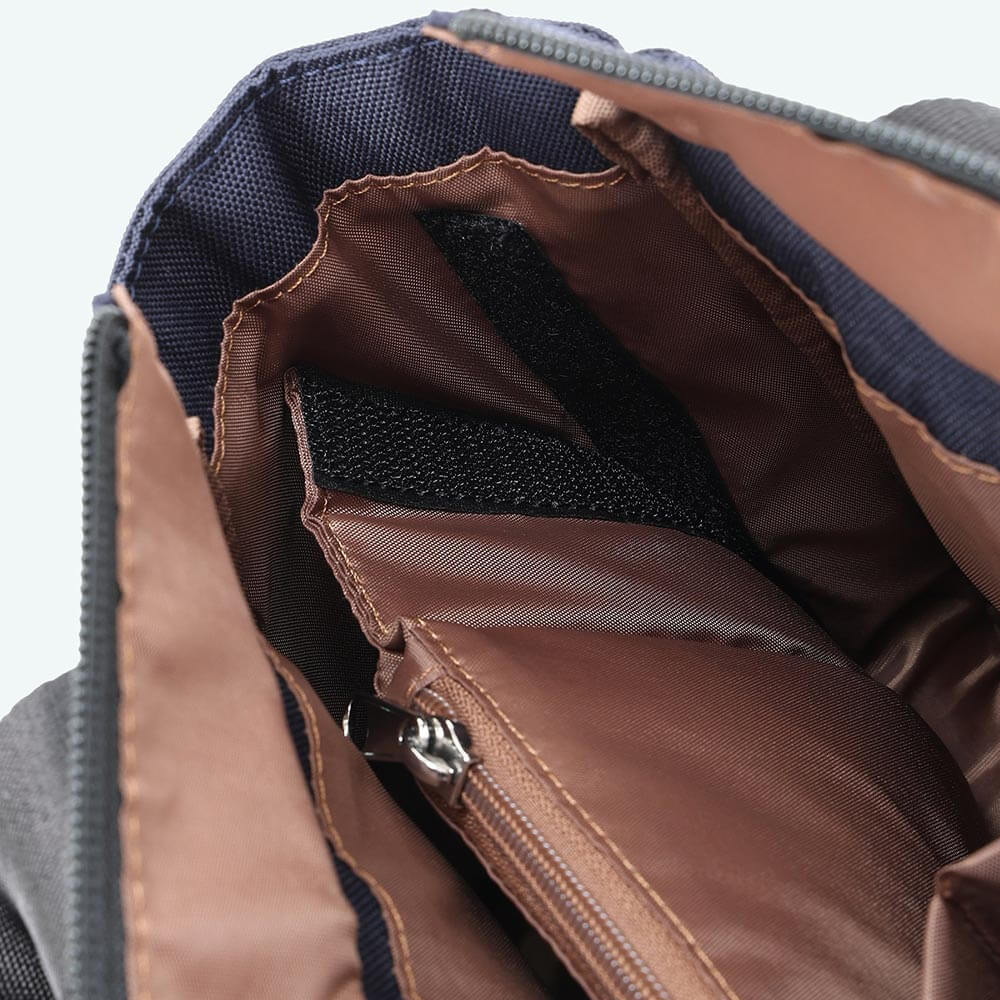 マンシングウェア Munsingwear　オーガナイザー機能付き 2WAY カートバッグ MG6FTT42U NV00 ネイビー　2026年モデル 詳細13