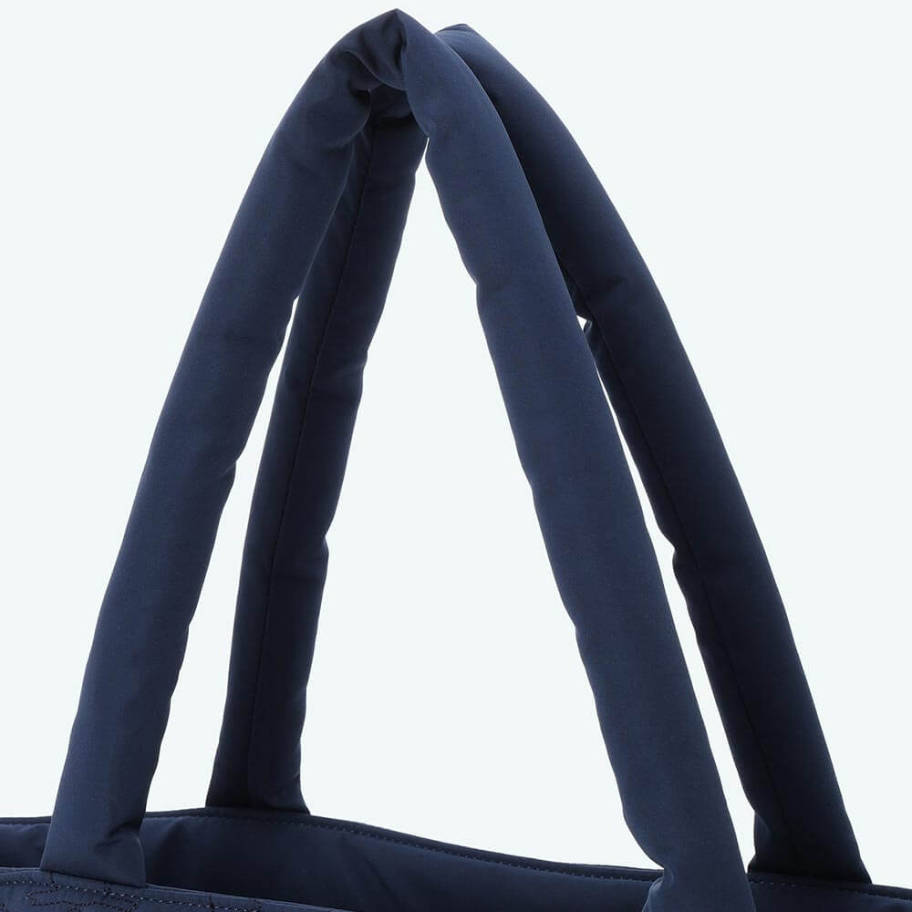 マンシングウェア Munsingwear　レディース ペンギンキルティング トートバッグ MG6FTT03L NV00 ネイビー　2026年モデル 詳細5