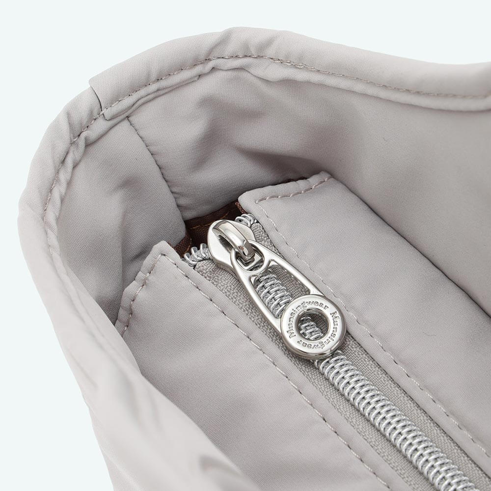 マンシングウェア Munsingwear　レディース ペンギンキルティング カートバッグ MG6FTT55L GY00 グレー　2026年モデル 詳細7