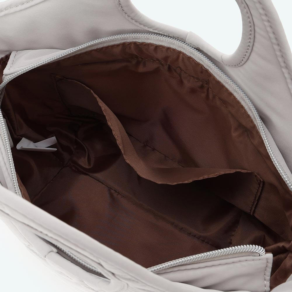 マンシングウェア Munsingwear　レディース ペンギンキルティング カートバッグ MG6FTT55L GY00 グレー　2026年モデル 詳細9