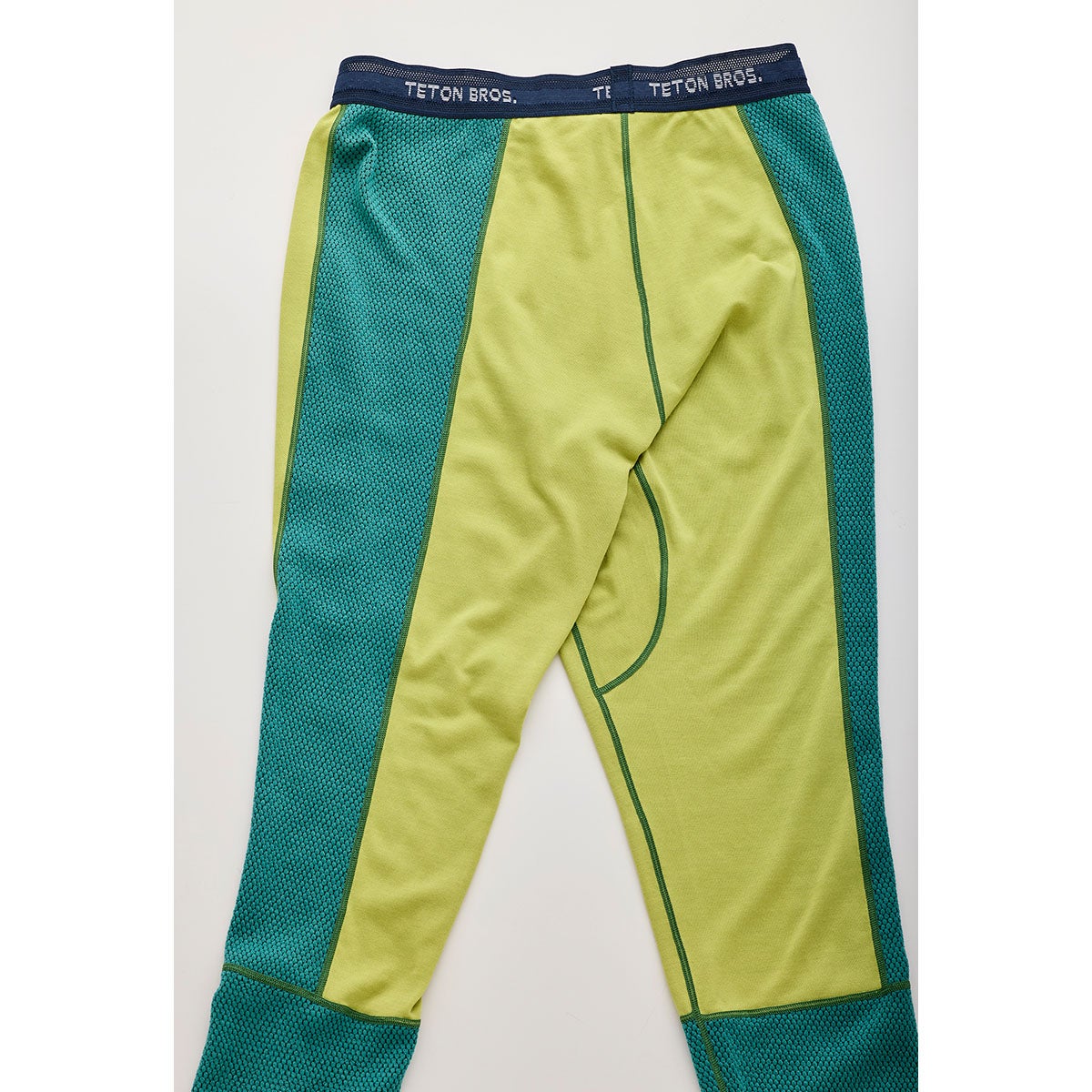 ティートンブロス TETON BROS　スキーウェア ファーストレイヤー モブハイブリッドパンツ MOB Hybrid Pant TB263-34M-bknv 2026-2027 詳細2