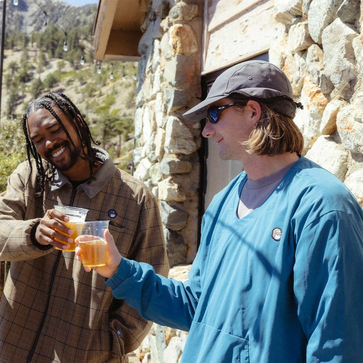 686 X MALBON 撥水 ロゴワッペン PRIMALOFT ストレッチ 長袖 Vネック プルオーバー ジャケット M3FAWLS172 MOROCCAN BLUE　詳細9