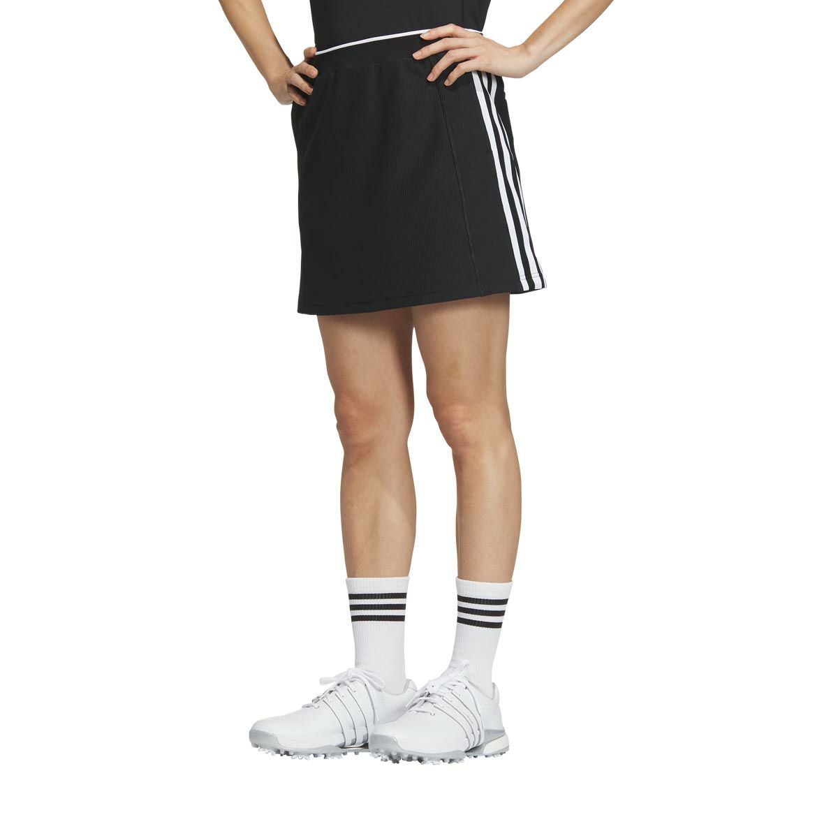 アディダス adidas　レディース スリーストライプス メッシュ切替 ストレッチ インナーパンツ一体型 スカート IKK46　2024年モデル ブラック（IK9777）