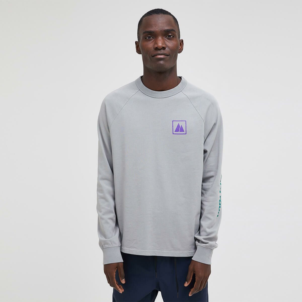 ピークパフォーマンス PEAK PERFORMANCE Tシャツ フリーライドワールドツアー ストウアウェイ ロングスリーブTシャツ FWT Stowaway LS Tee G79253010 2023-2024