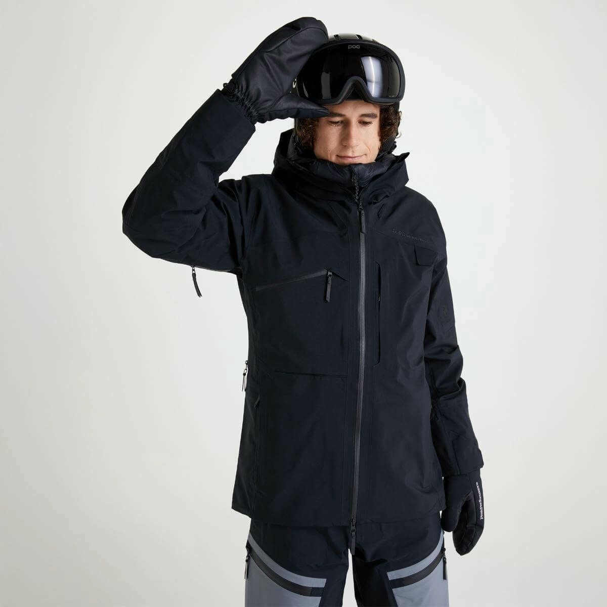 ピークパフォーマンス　スキーウェア　メンズ バーティカル GORE-TEX Pro 3L シェル ビブ パンツ メンズ – ピーク