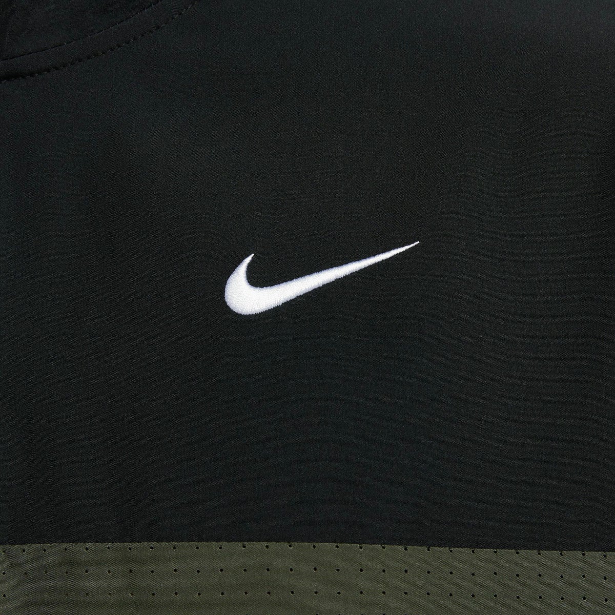 ナイキ NIKE　メンズ カラーブロック 長袖 ハーフジップ プルオーバー ジャケット FQ1156 010 ブラック/カーゴカーキ/ライトボーン/ホワイト　2024モデル 詳細4