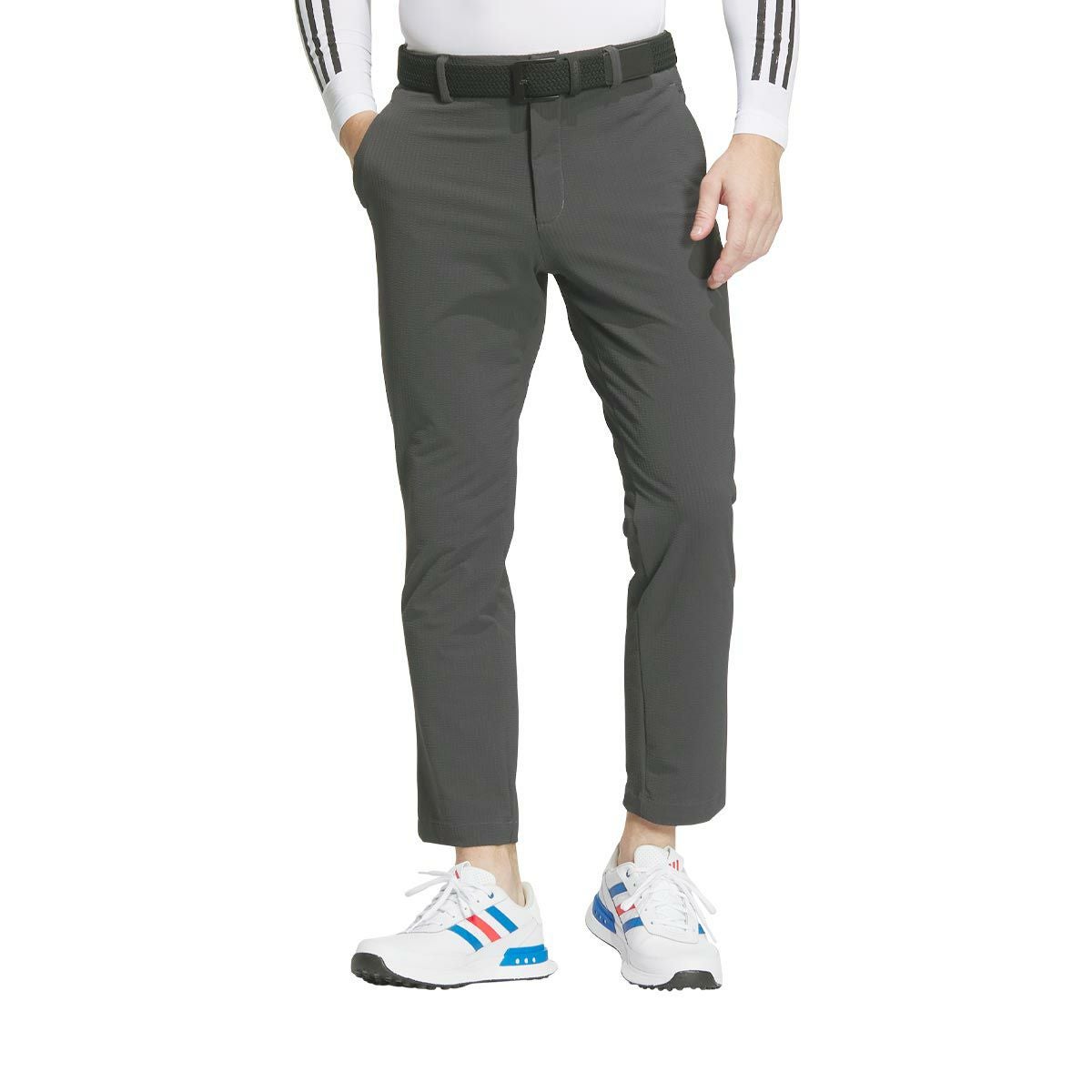 アディダス adidas　メンズ シアサッカー ストレッチ ロゴプリント アンクルパンツ IKK86　2024年モデル グレーシックス（IN9020）