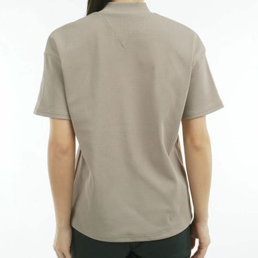 トミー ヒルフィガー ゴルフ　レディース マルチフラッグ リラックス 半袖 モックネックシャツ THLA501　2025年モデル 詳細6