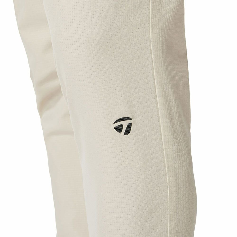 テーラーメイド TaylorMade　メンズ ジップドスリット ロングパンツ UN640　2025年モデル ベージュ 詳細4