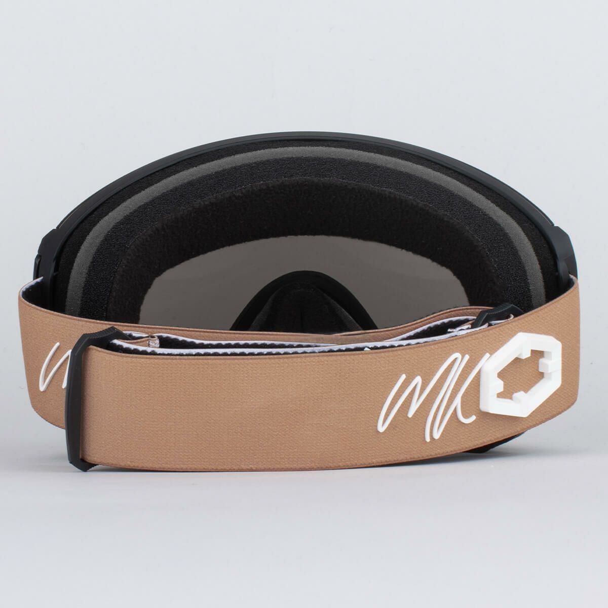 アウトオブ OUT OF　KATANA カタナ MK SAND/SILVER/STORM Marcus Kleveland　マーカスクリーブランドモデル　スキー スノーボードゴーグル 2024-2025 詳細3