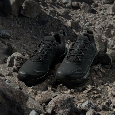 アディダス adidas　メンズ アウトドア ランニングシューズ Terrex スカイチェイサー AX5 GORE-TEX ハイキング / Terrex Skychaser AX5 GORE-TEX Hiking Shoes コアブラック/コアブラック/カーボン JQ2210  詳細10