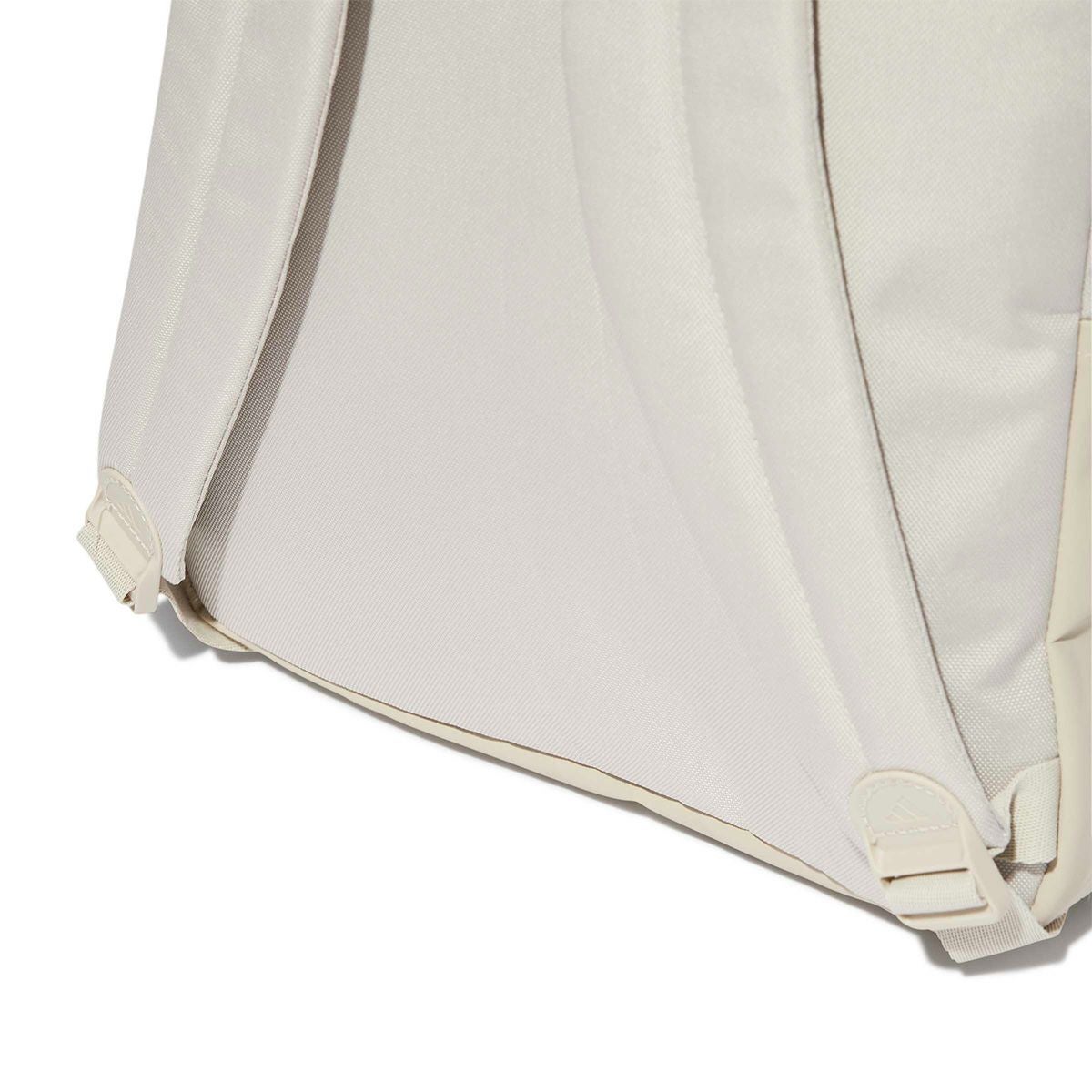 アディダス adidas　ユニセックス マルチスポーツ バックパック クラシック 3バーロゴ バックパック 27.5L ワンダーアルミナ/パウダーイエロー KSI74 IS7057 詳細6