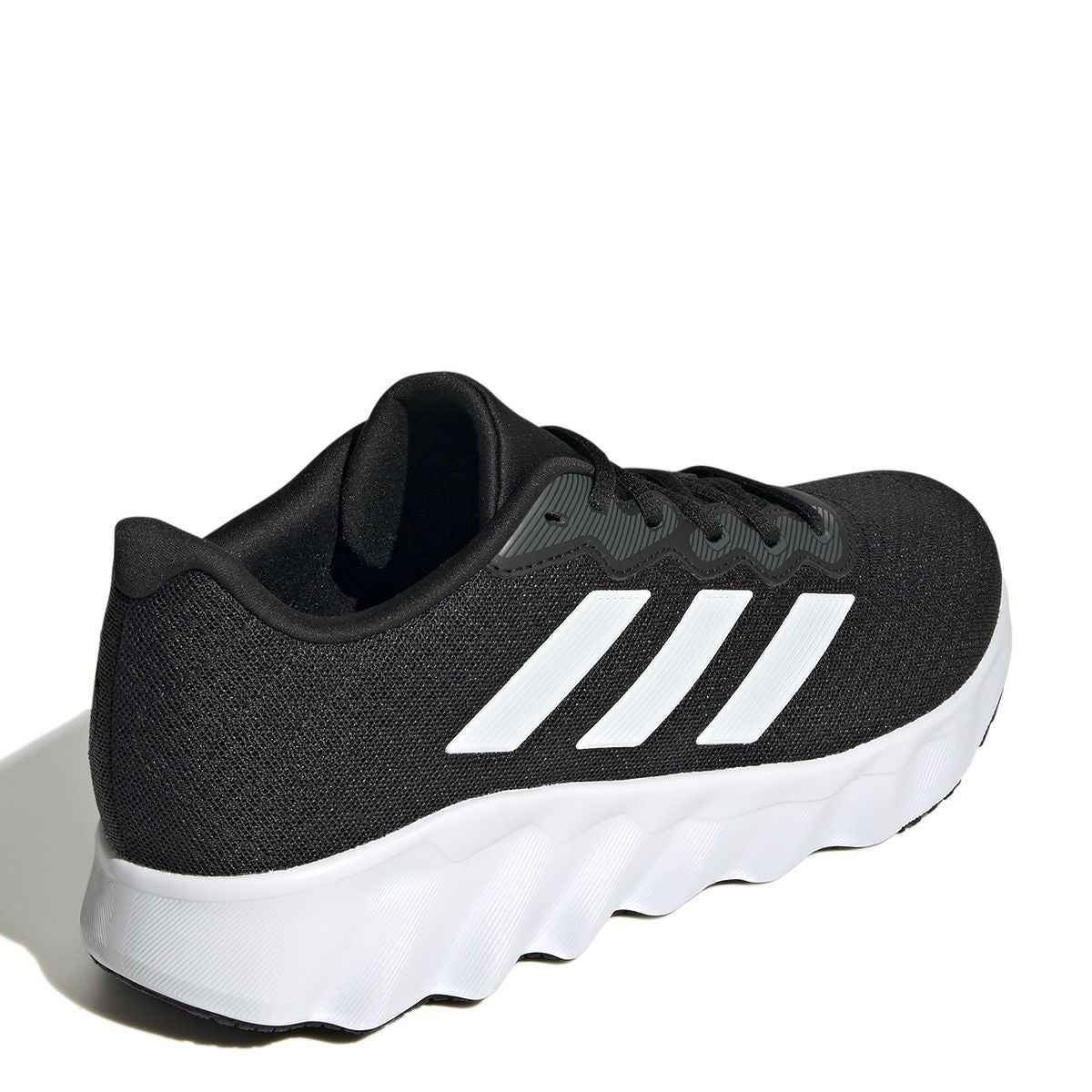 アディダス adidas　ユニセックス カジュアル ランニングシューズ スイッチムーブランニング / SWITCH MOVE RUNNING コアブラック/フットウェアホワイト/グレーシックス ID5253  詳細6