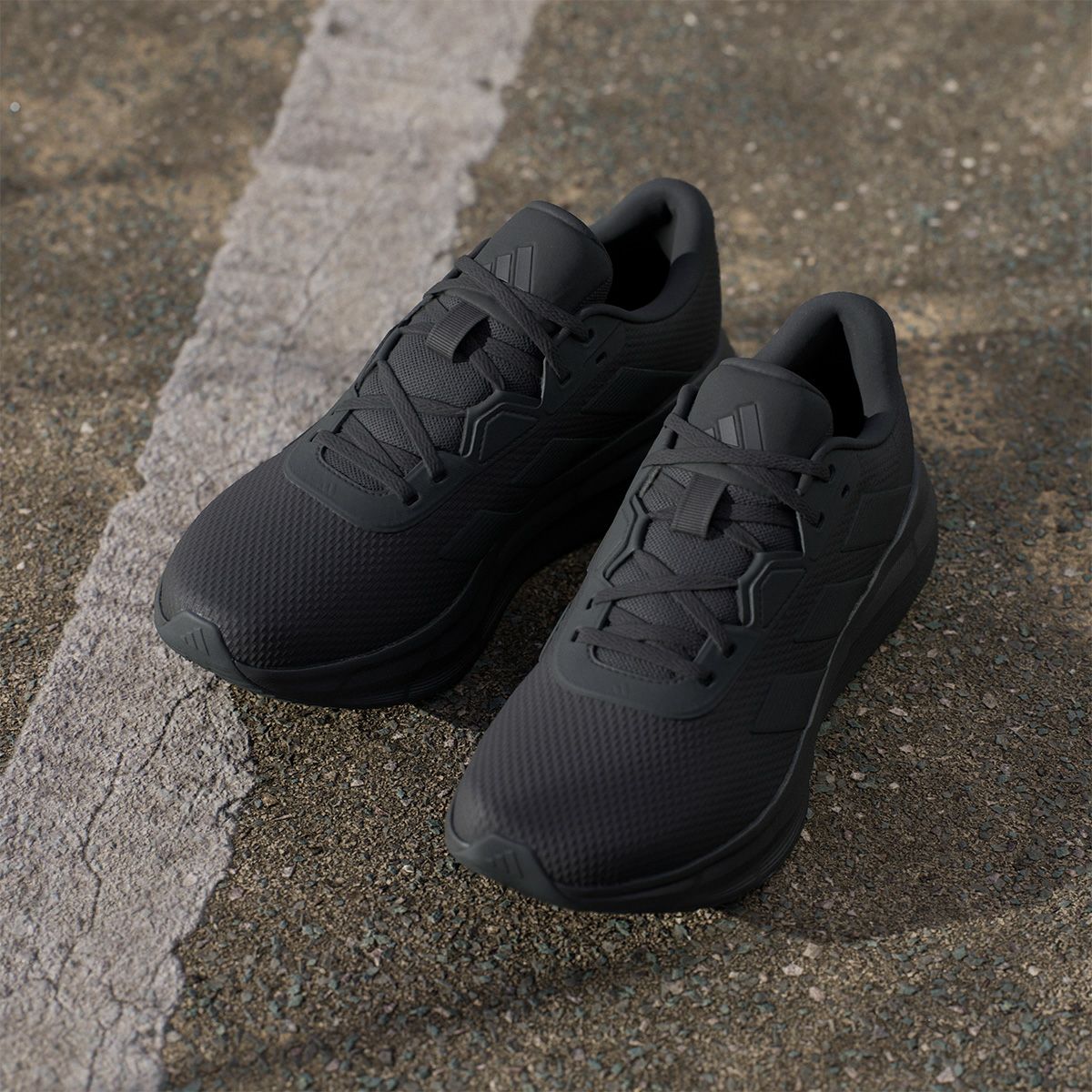 アディダス adidas　メンズ カジュアル シューズ GLX 7  ランニング / GLX 7 RUNNING コアブラック/コアブラック/コアブラック ID8757  詳細10