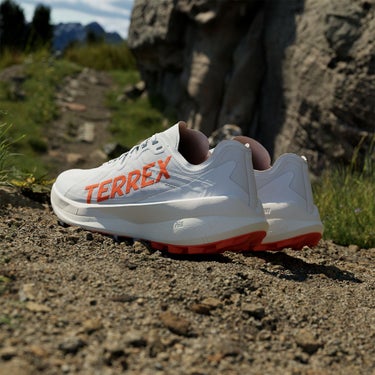 アディダス adidas　メンズ アウトドア ランニングシューズ テレックス アグラヴィック スピード トレイルランニング / Terrex Agravic Speed Trail Running ダッシュグレー/インパクトオレンジ/フットウェアホワイト JI0954  詳細11