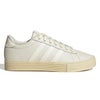 アディダス adidas　デイリー 4.0 スニーカー シューズ オフホワイト/オフホワイト/ウォームバニラ JP5279  ホワイト（JP5279）