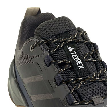 アディダス adidas　メンズ アウトドア ランニングシューズ テレックス スカイチェイサー AX5 GORE-TEX ハイキング / Terrex Skychaser AX5 GORE-TEX Hiking Shoes グレーフォー/カーボン/シャドーネイビー JQ2211  詳細7