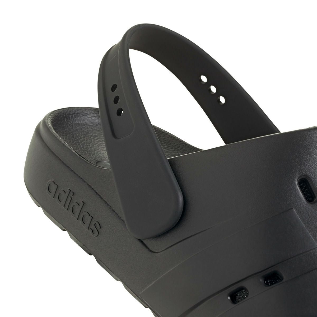 アディダス adidas　ユニセックス マルチスポーツ サンダル アディレッタ クロッグ 2.0 / Adilette Clog 2.0 コアブラック/コアブラック/コアブラック JS1131  詳細8