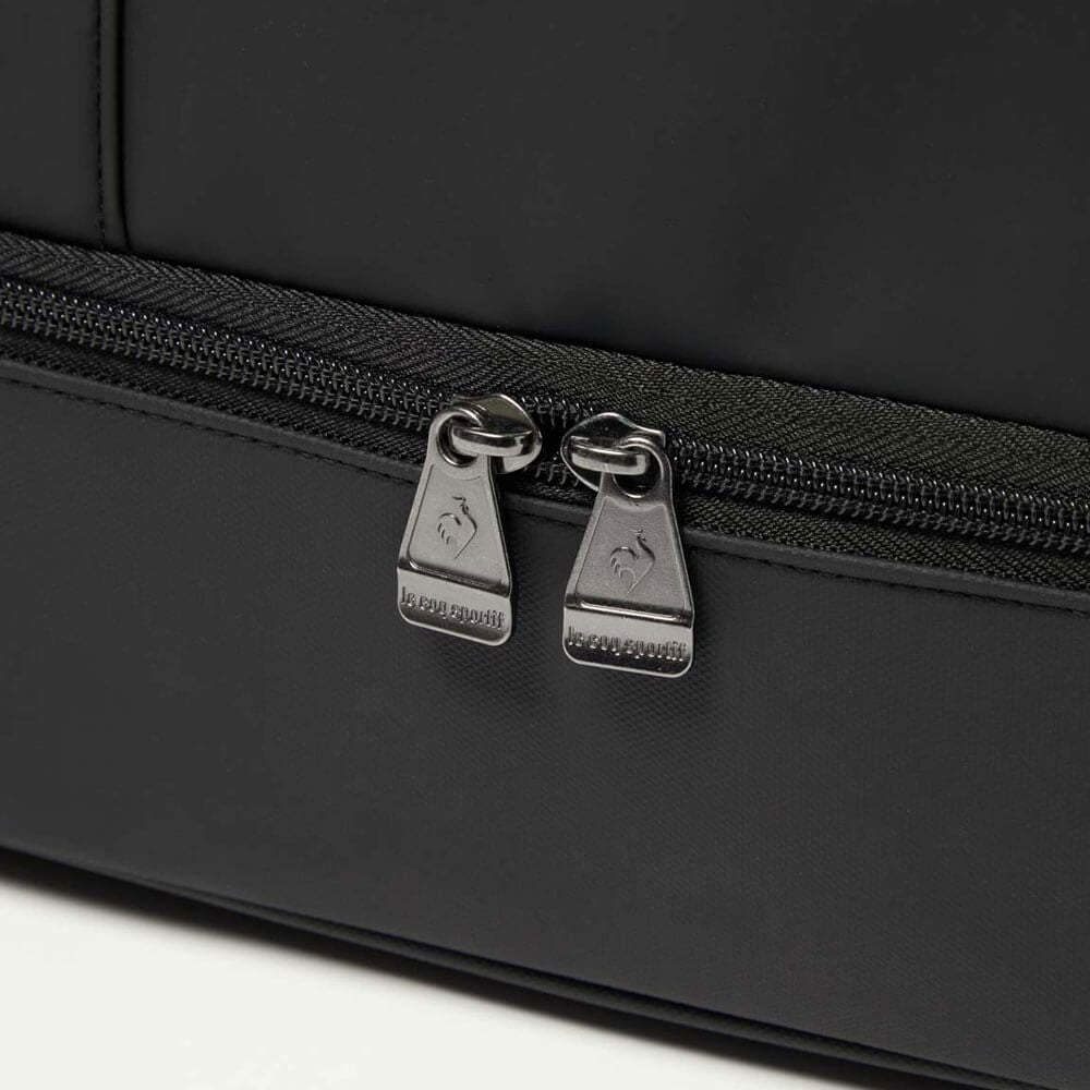 ルコック Le coq sportif　メンズ 二層式 ボストンバッグ LG5FBB01M BK00 ブラック　2025年モデル ブラック 詳細8