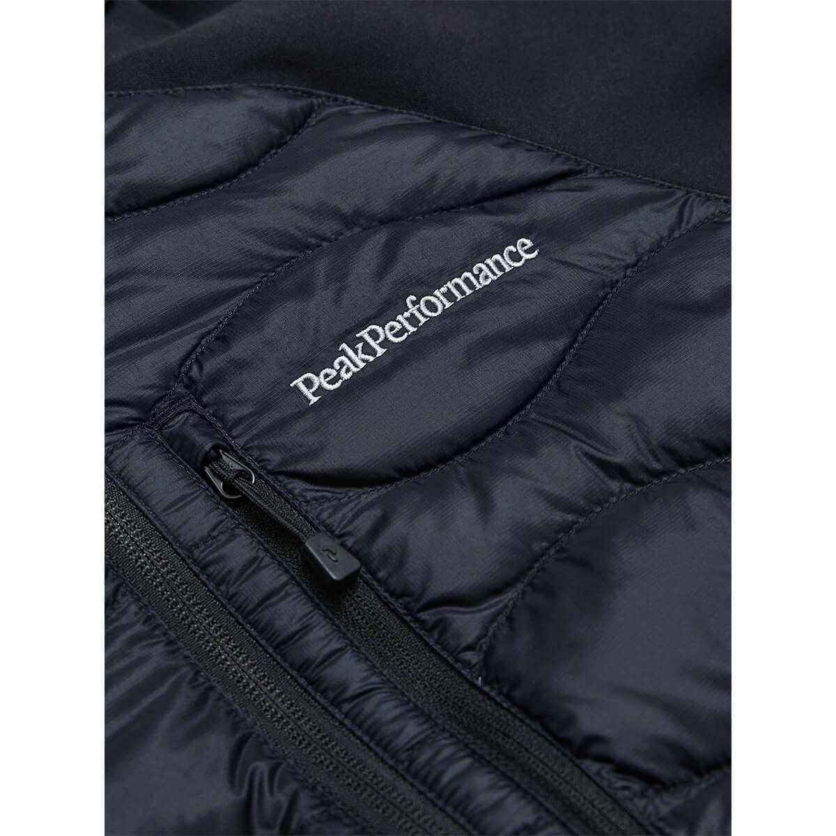 ピークパフォーマンス PEAK PERFORMANCE　スキーウェア インナー ウーマンズヘリウムダウンハイブリットフーディー W Helium Down Hybrid Hood G79840 2025-2026 詳細9