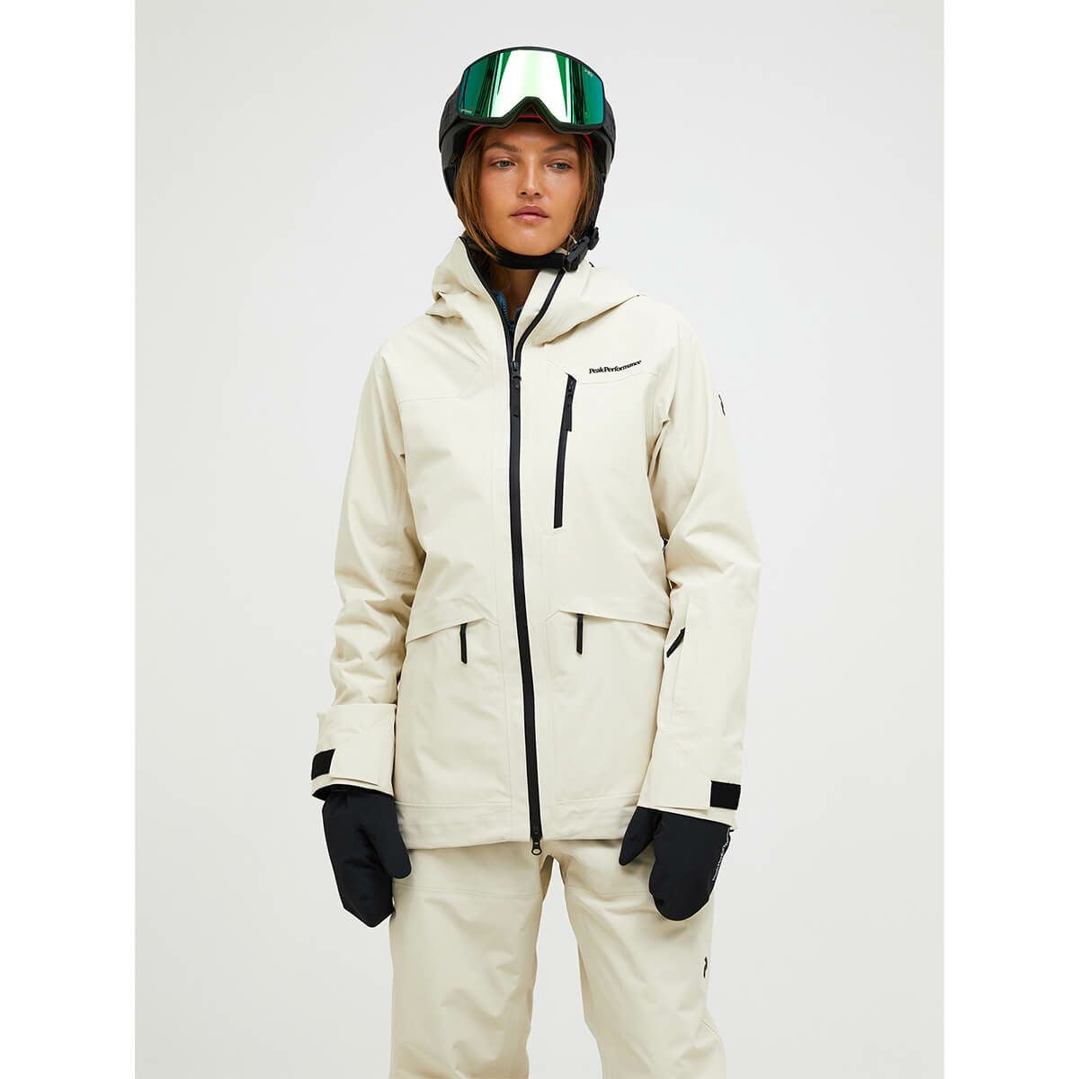 ピークパフォーマンス PEAK PERFORMANCE　スキーウェア ジャケット ウーマンズバーテック3レイヤージャケット W Vertec 3L Jacket G80568 2025-2026 詳細5