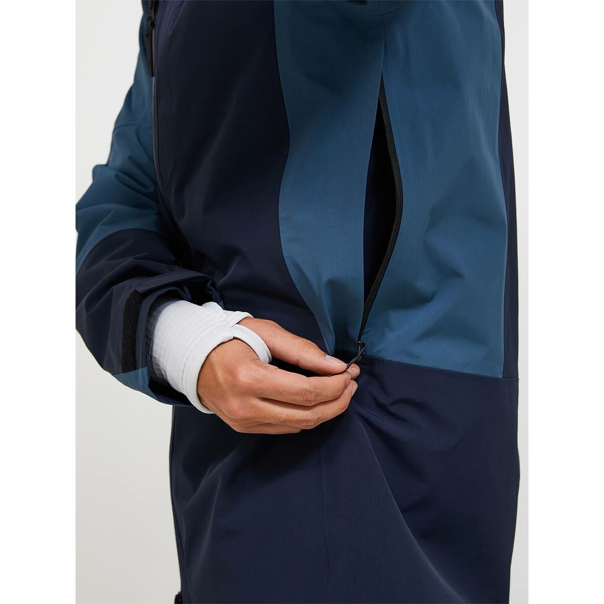 ピークパフォーマンス PEAK PERFORMANCE　スキーウェア ジャケット メンズバーテック3レイヤージャケット M Vertec 3L Jacket G80569 2025-2026 詳細7