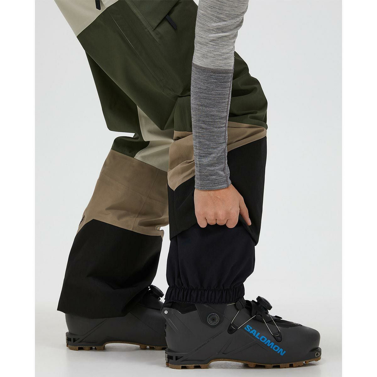ピークパフォーマンス PEAK PERFORMANCE　スキー スノーボードウェア パンツ W Gravity Gore-Tex 3L Pants G80359 2024-2025 SAND FOG 詳細6