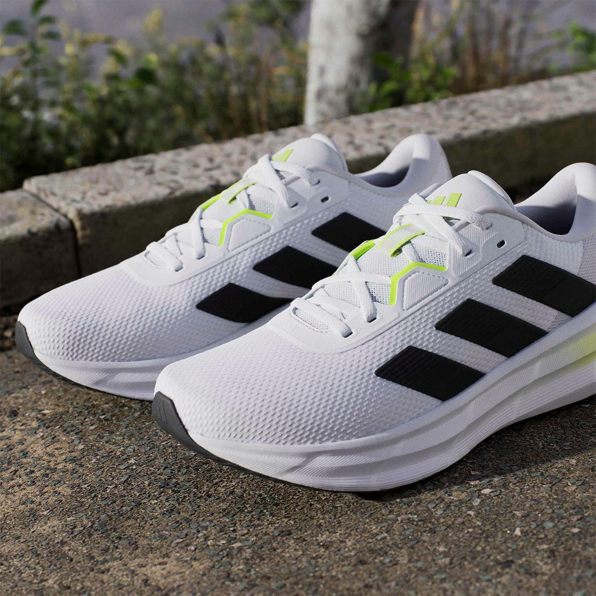 アディダス adidas　ギャラクシー7 ランニングシューズ JP6600 ホワイト 詳細24