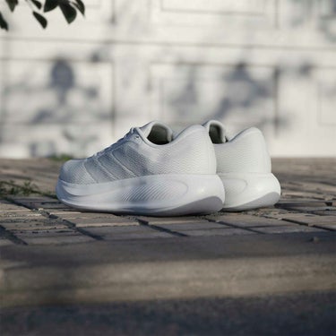 アディダス adidas　RESPONSE RUNNER 2 ランニングシューズ KJ1738 ホワイト 詳細19