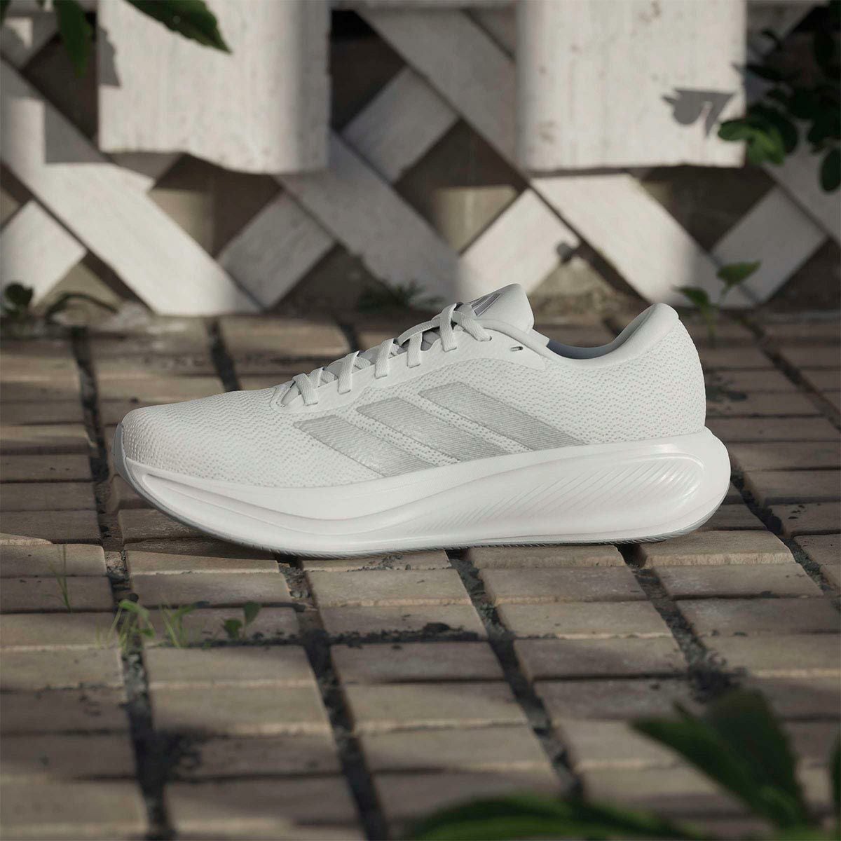 アディダス adidas　RESPONSE RUNNER 2 ランニングシューズ KJ1738 ホワイト 詳細20