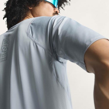 アディダス adidas　メンズ アディゼロ 駅伝 ランニング 半袖Tシャツ IE388 詳細6