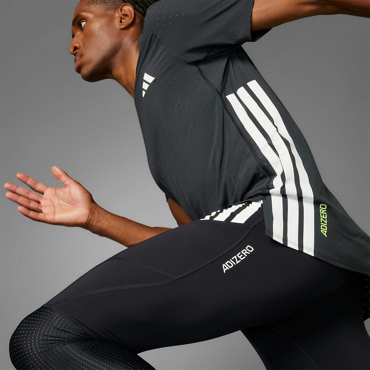 アディダス adidas メンズ アディゼロ ランニング 半袖Tシャツ JOM26