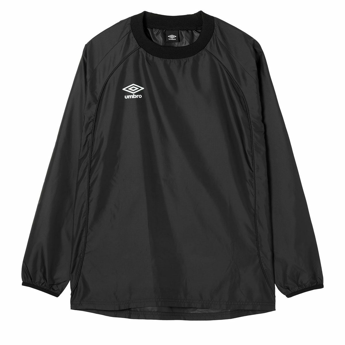 アンブロ umbro　（1枚物） ピステシャツ UF5FWB01MA 2025年モデル 詳細2