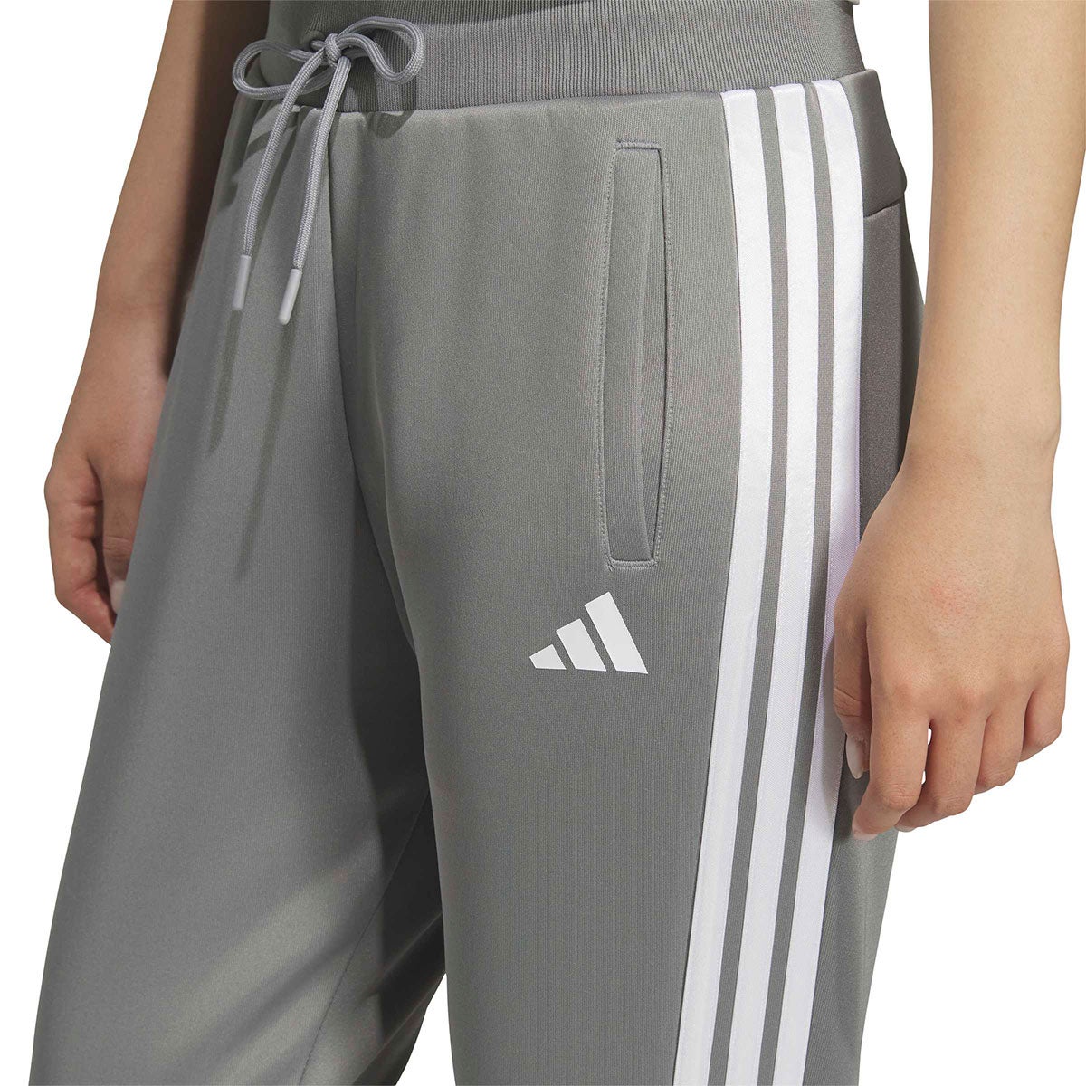 アディダス adidas　W ACTV クロップド ジョガーパンツ TY008 2026年モデル 画像16(ALT)