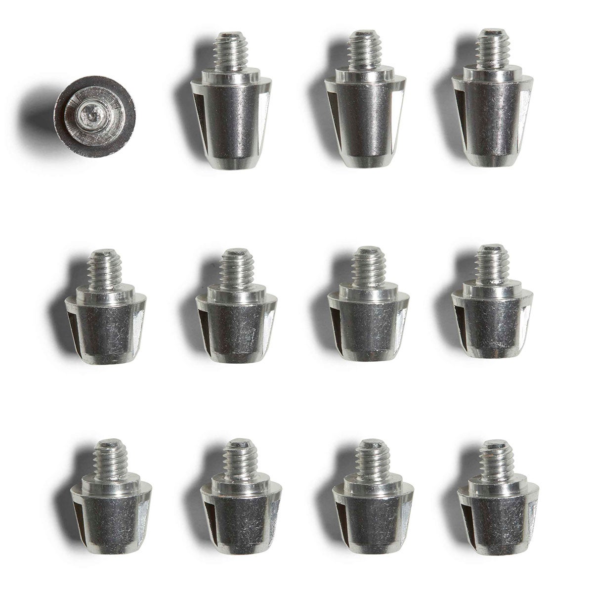 アディダス adidas　TRX ソフトグラウンド用スタッズ ロング アルミナ　NDX81